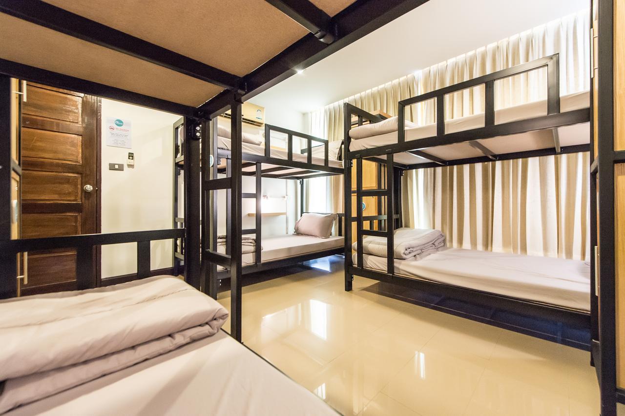 Full Stop. Hostel Chiang Mai Eksteriør bilde